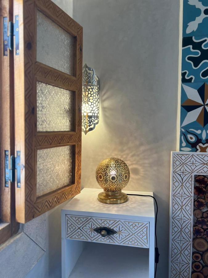 מלון אסאוירה Riad Dar El Hania מראה חיצוני תמונה