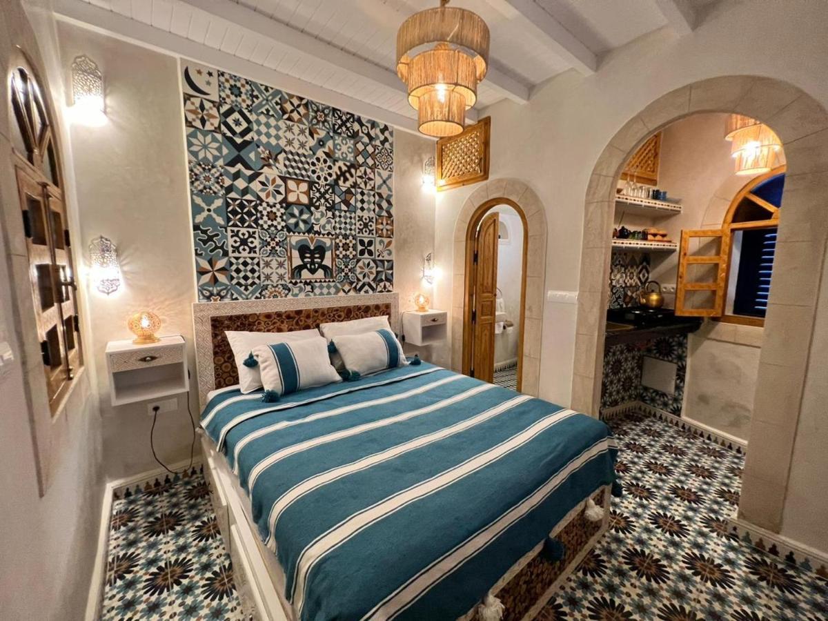 מלון אסאוירה Riad Dar El Hania מראה חיצוני תמונה